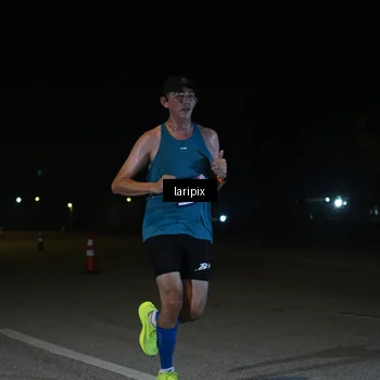 Runner Photo 7565036