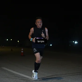 Runner Photo 7565037