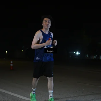 Runner Photo 7565065