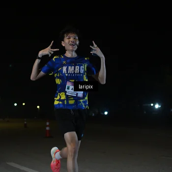 Runner Photo 7565073