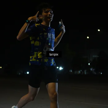 Runner Photo 7565080
