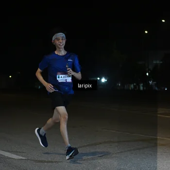Runner Photo 7565093