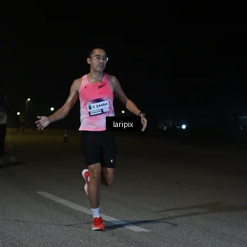 Runner Photo 7565104