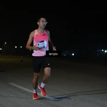 Runner Photo 7565112
