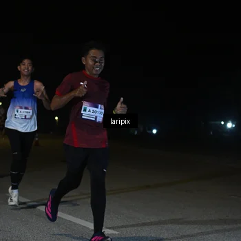 Runner Photo 7565121