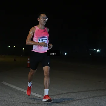 Runner Photo 7565126