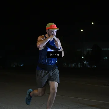 Runner Photo 7565157