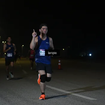 Runner Photo 7565178