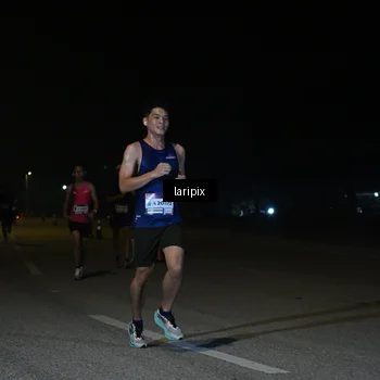 Runner Photo 7565185