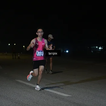 Runner Photo 7565194