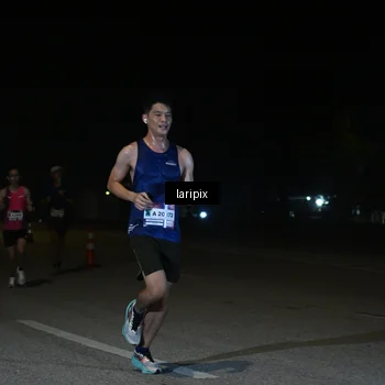 Runner Photo 7565199