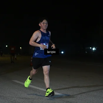 Runner Photo 7565235