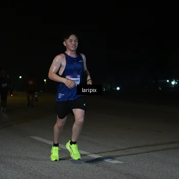 Runner Photo 7565241