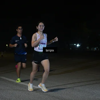 Runner Photo 7565276