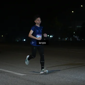 Runner Photo 7565330