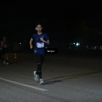 Runner Photo 7565333
