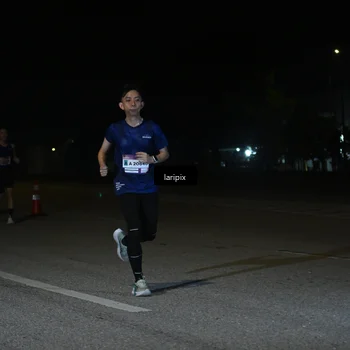 Runner Photo 7565335