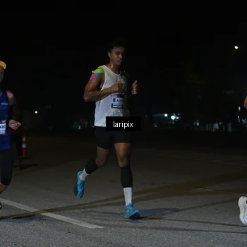 Runner Photo 7565338