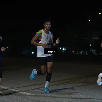 Runner Photo 7565342