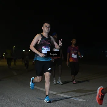 Runner Photo 7565355