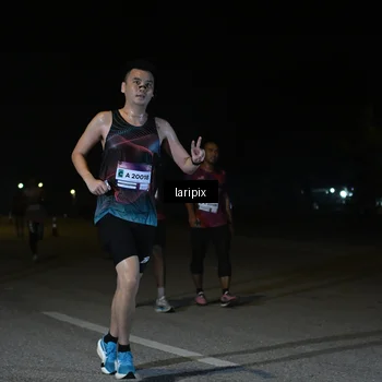 Runner Photo 7565358
