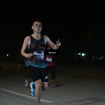 Runner Photo 7565362