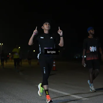 Runner Photo 7565364