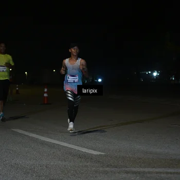 Runner Photo 7565373