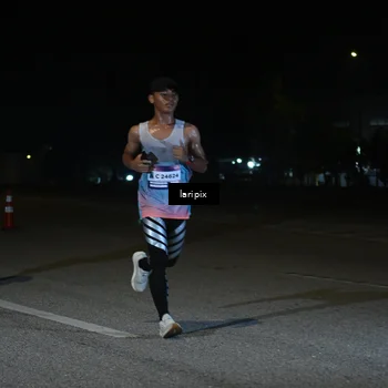 Runner Photo 7565391