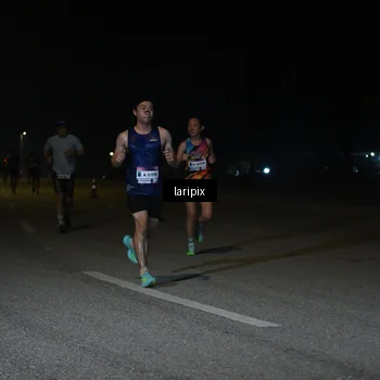 Runner Photo 7565399