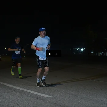 Runner Photo 7565422