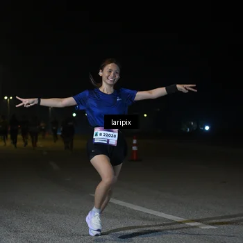 Runner Photo 7565436