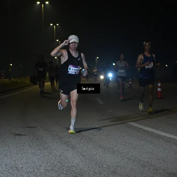 Runner Photo 7565446