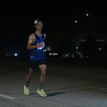 Runner Photo 7565467