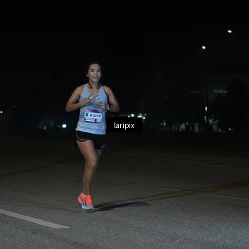 Runner Photo 7565473