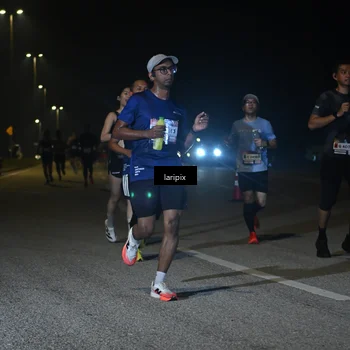 Runner Photo 7565502