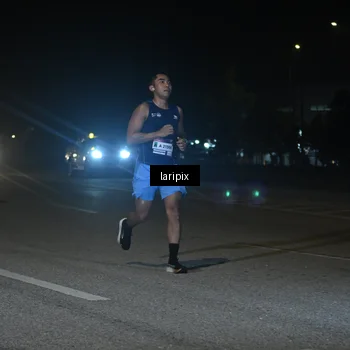 Runner Photo 7565537