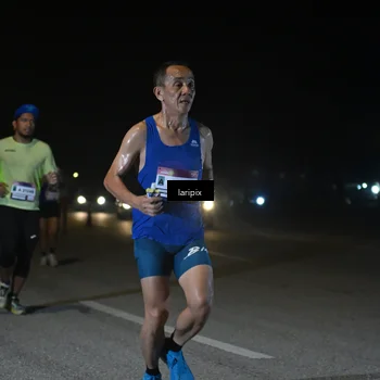 Runner Photo 7565553
