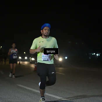 Runner Photo 7565559