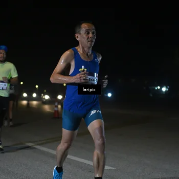 Runner Photo 7565560
