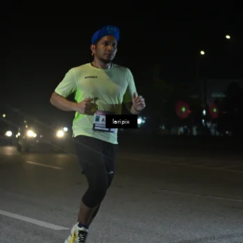 Runner Photo 7565567