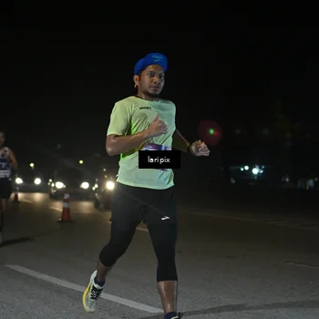 Runner Photo 7565569