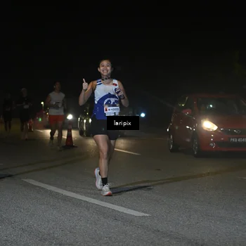 Runner Photo 7565573