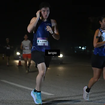Runner Photo 7565588