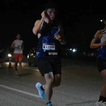 Runner Photo 7565596
