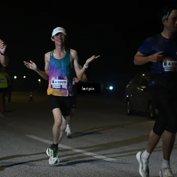 Runner Photo 7565623