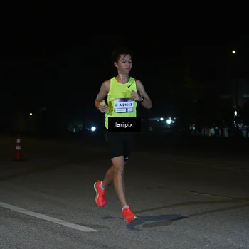 Runner Photo 7565628
