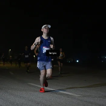 Runner Photo 7565637