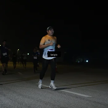 Runner Photo 7565669