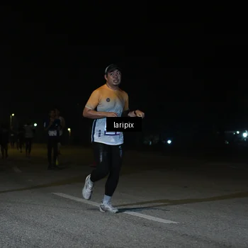 Runner Photo 7565672